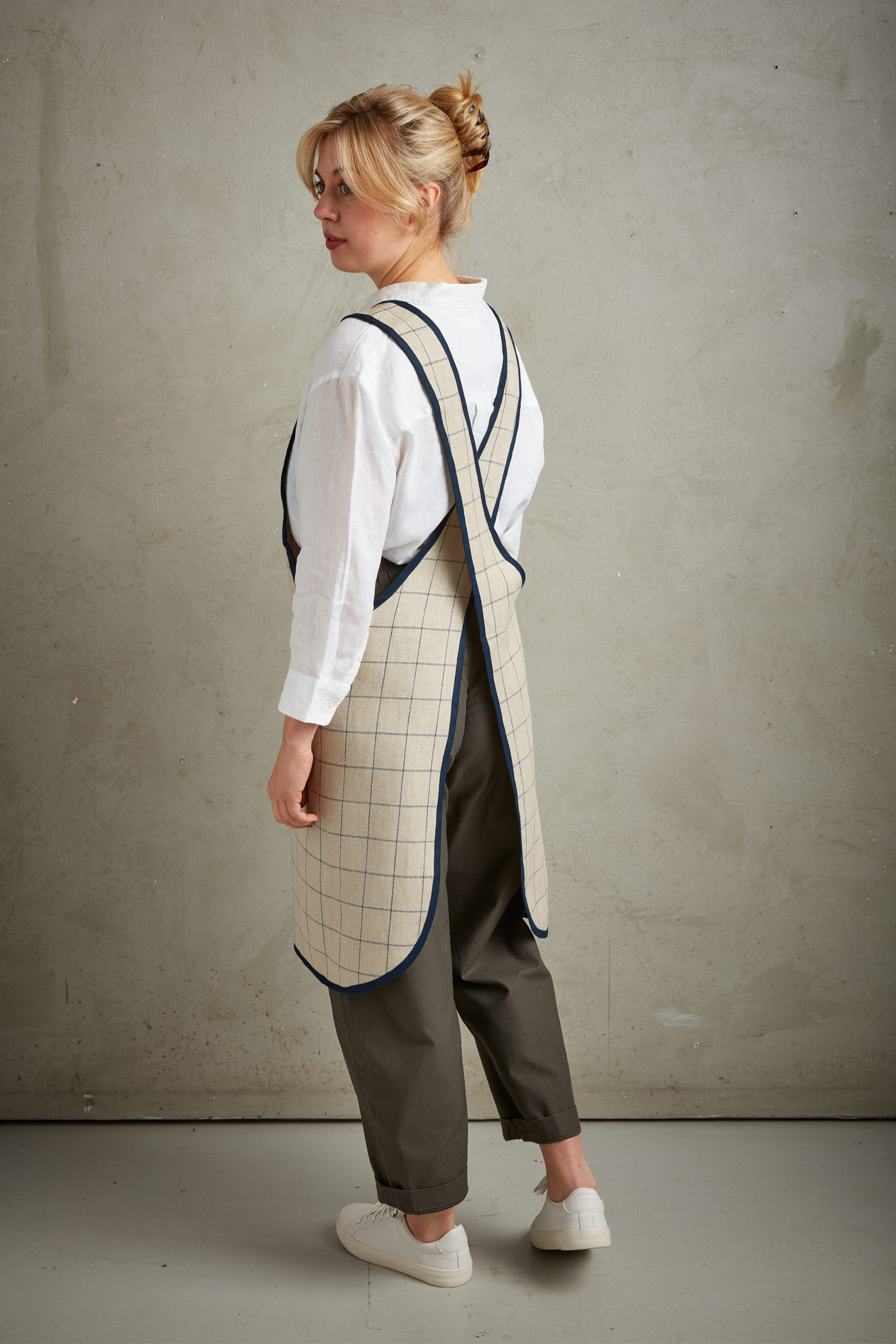 Crossback Apron