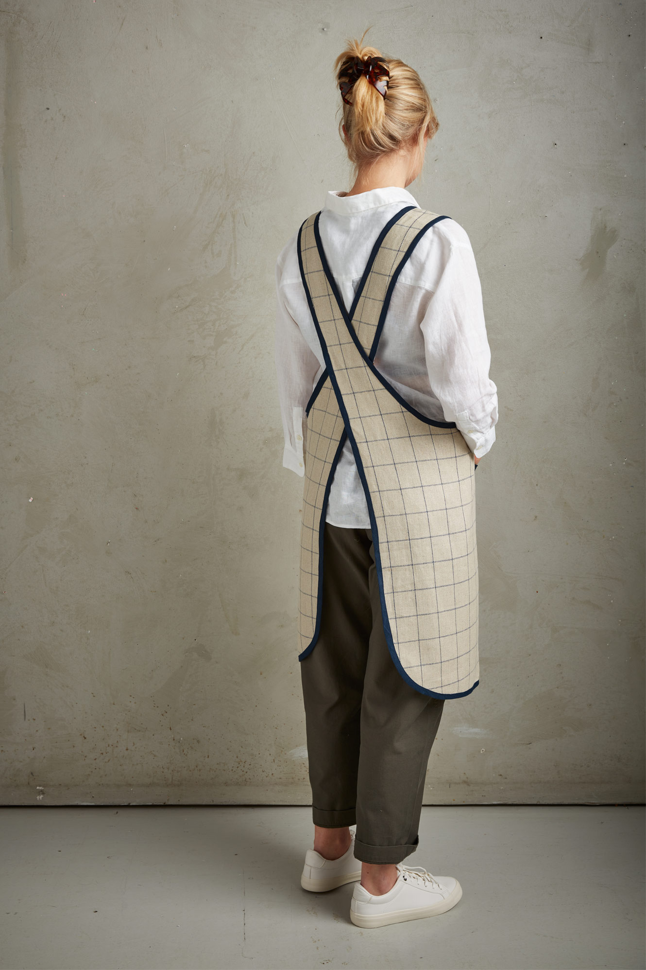 Crossback Apron